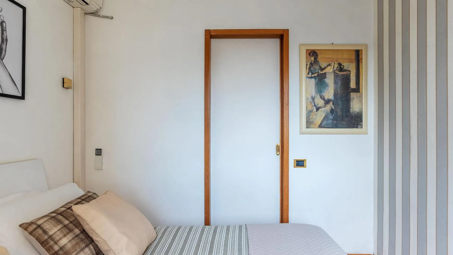 Along The Tiber Apartment Rome 0*,  Italy