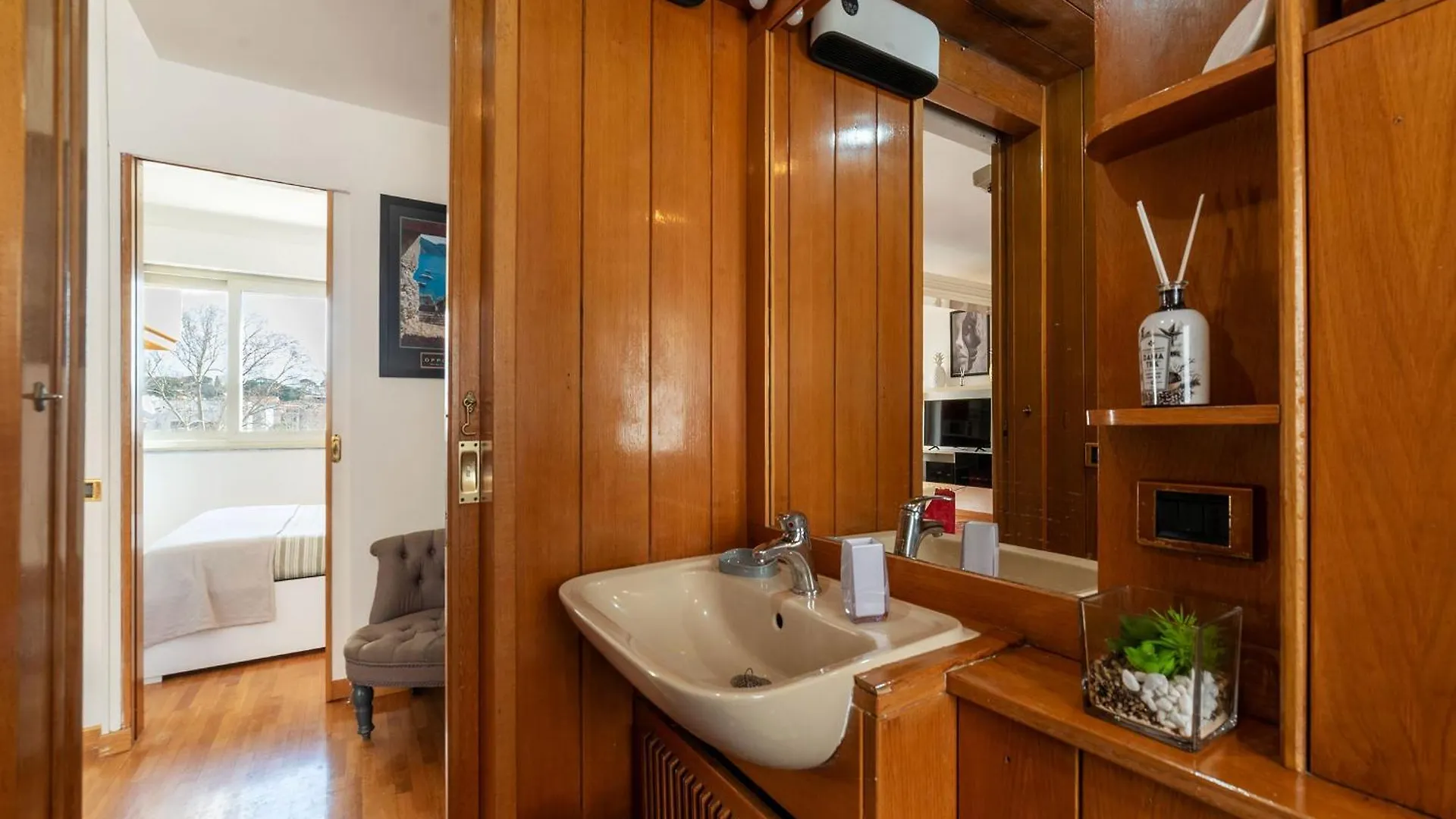 רומא Along The Tiber Apartment